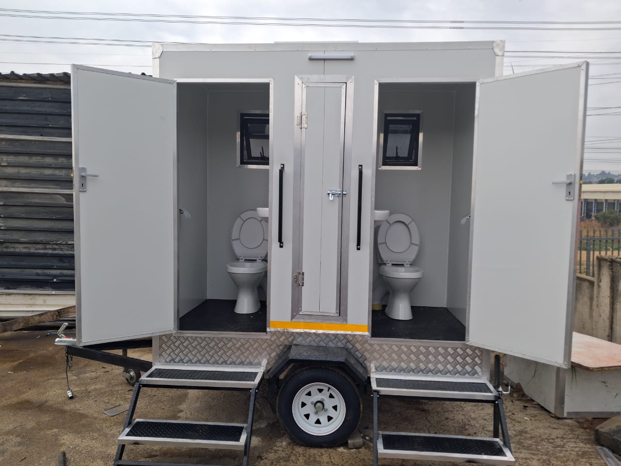 VIP Mobile Toilets